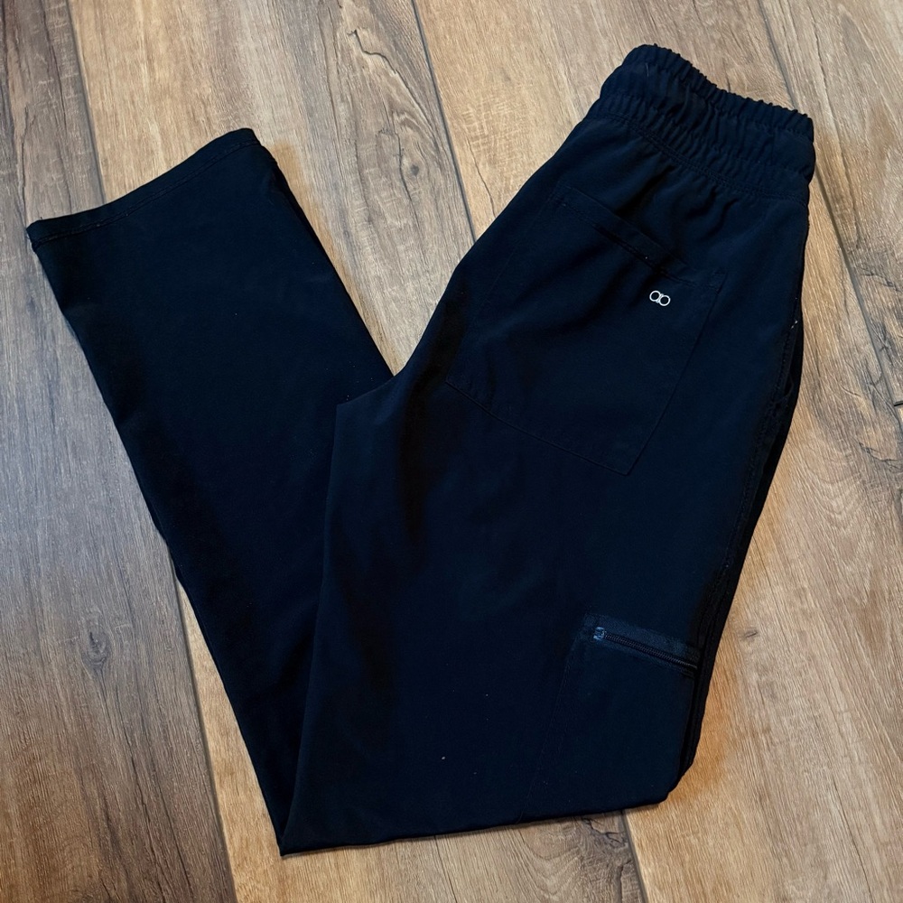 Women’s Alo Straight Leg Joggers